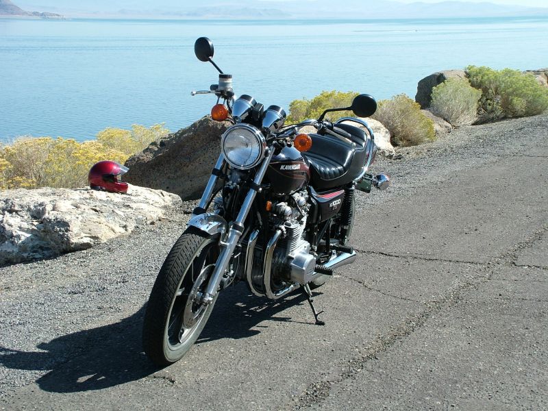 1977 kz1000 ltd at pyramid lake1