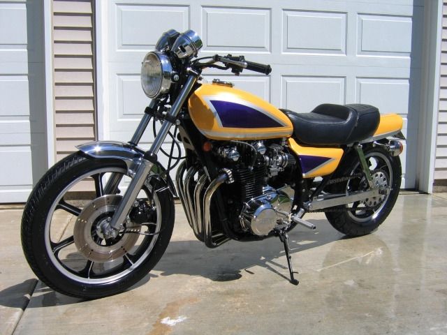 1979 kz1000 side