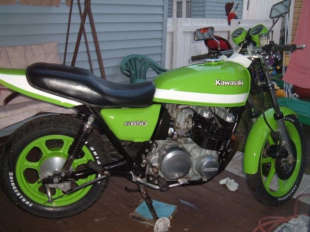 1977 kz