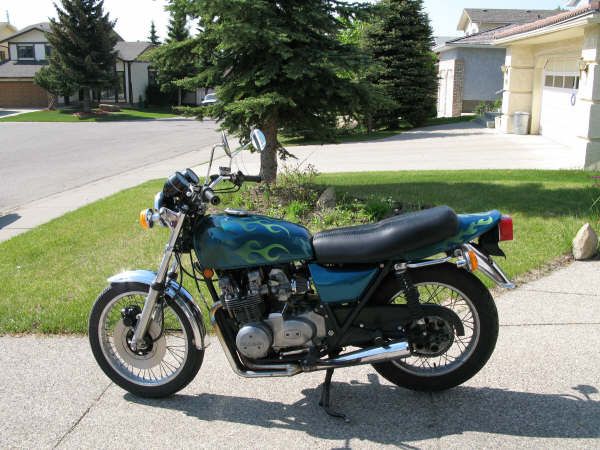 77 kz650b with faded green flames