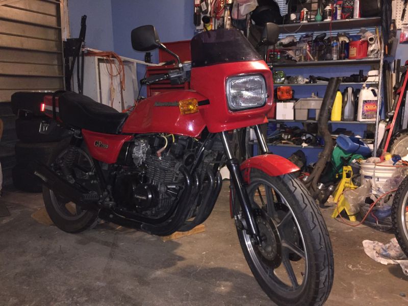 1982 red gpz750 r1