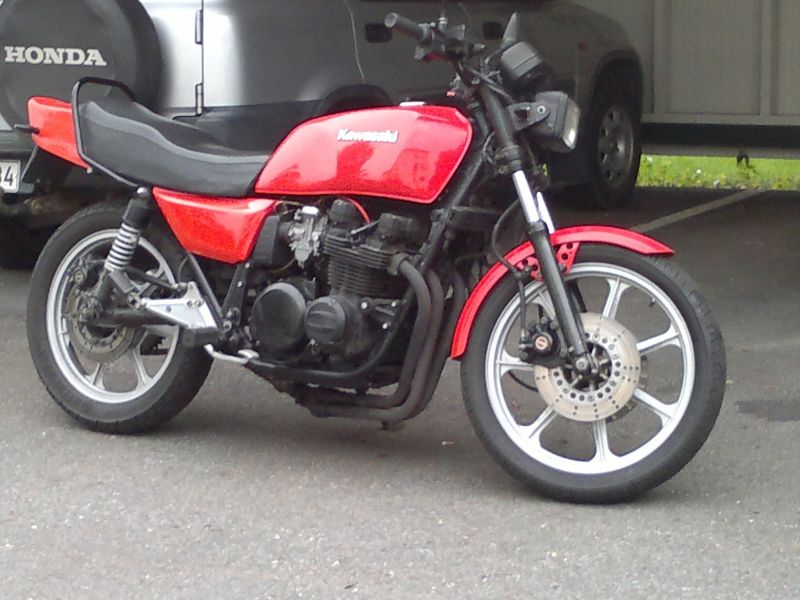 kz750r1