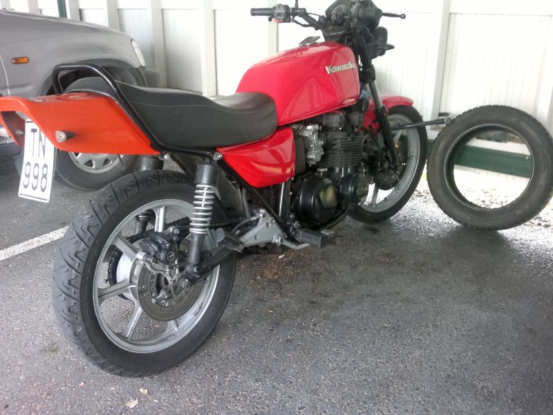 kz750r11