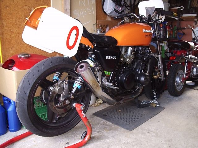 my kz750 race bike